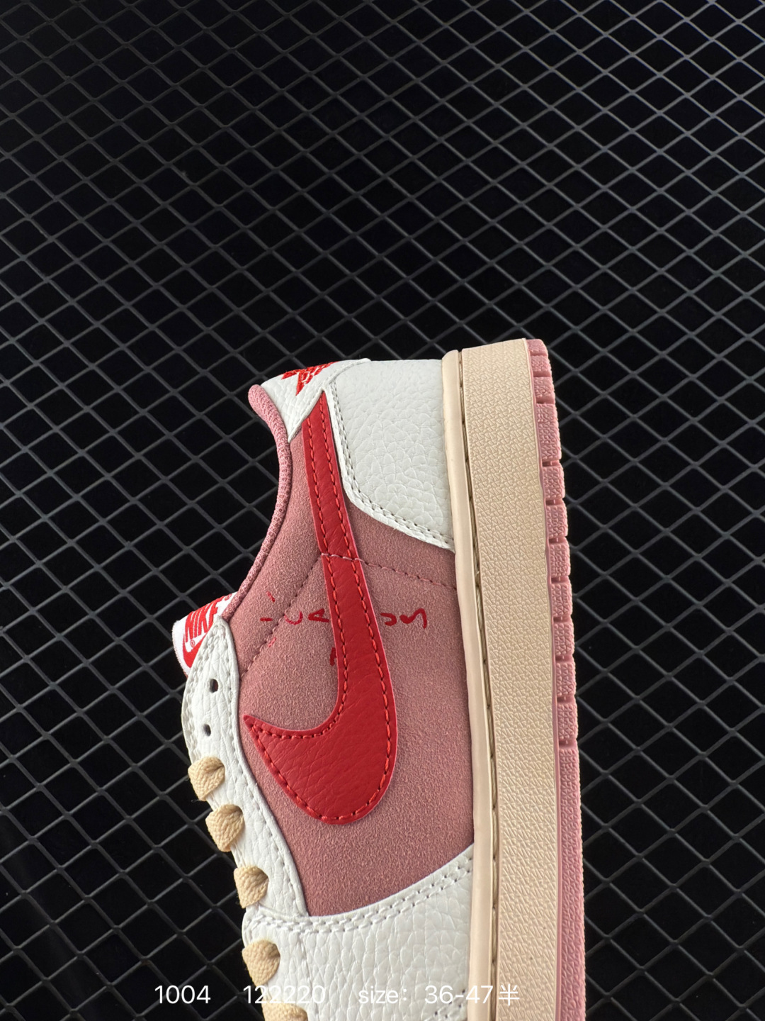 Travis Scott x Air Jordan 1 Low